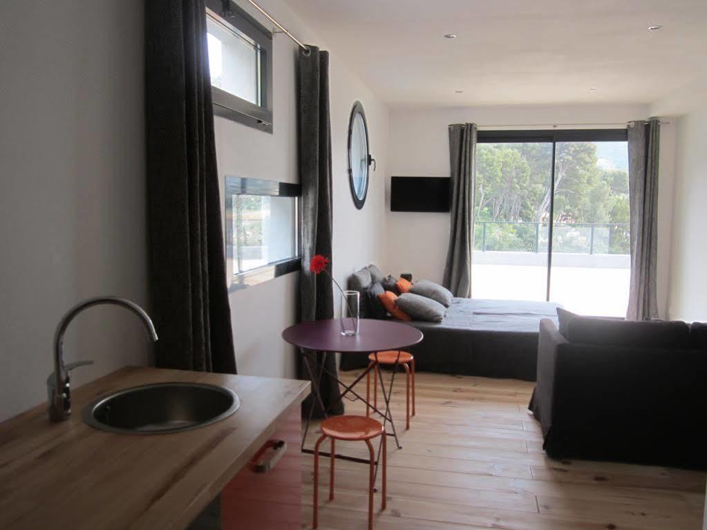 By Cassis Chambre Privee Dans Maison Familiale Eksteriør billede